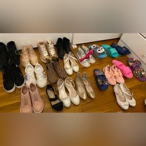 EACH PAIR OF SHOE IS $15 EACH. GIRLS SIZES- 12-1 & listed in description!